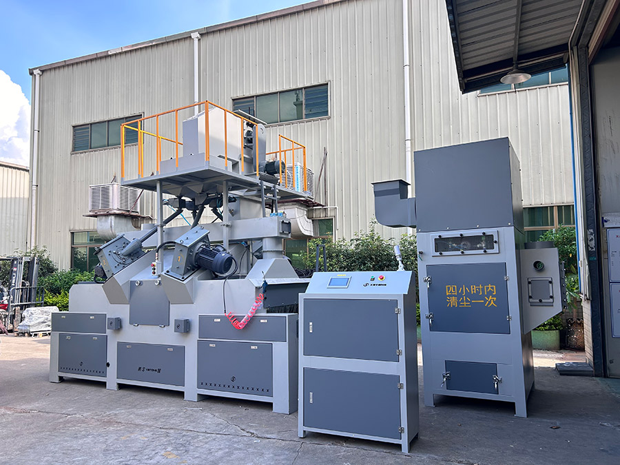 深圳百超機械設備生產的吊鉤式拋丸機實拍圖 深圳百超機械設備生產的吊鉤式拋丸機實拍圖