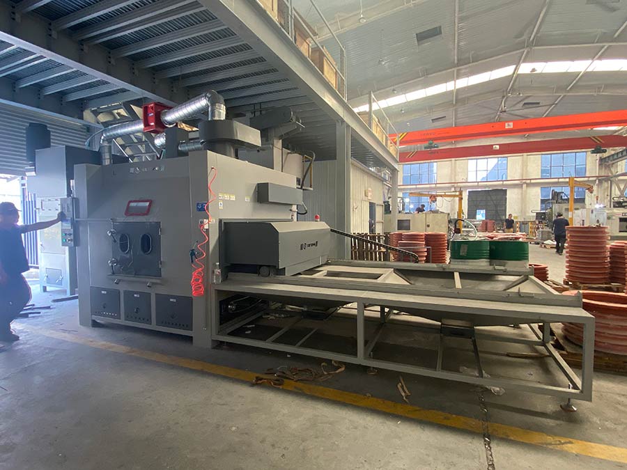 深圳百超機械臺車式模具清理噴砂機 深圳百超機械臺車式模具清理噴砂機